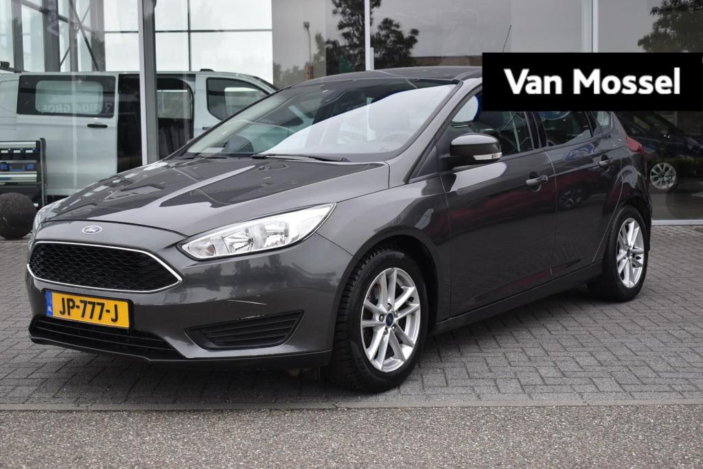 Ford Focus 1.0 trend | incl. nieuwe distrtibutieriem | trekhaak | airco | n