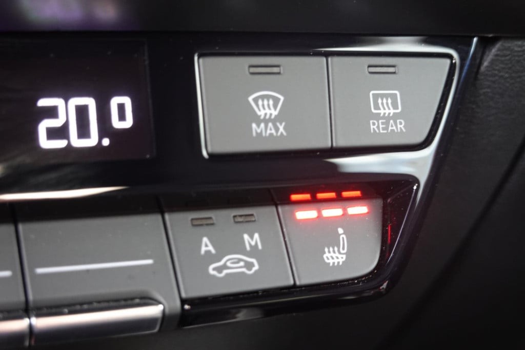 Audi S3 limousine 2.0 tfsi 310 pk ! quattro