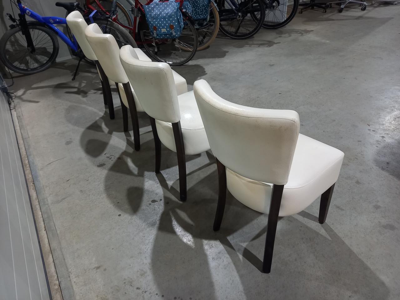 4 eetkamerstoelen stoelen