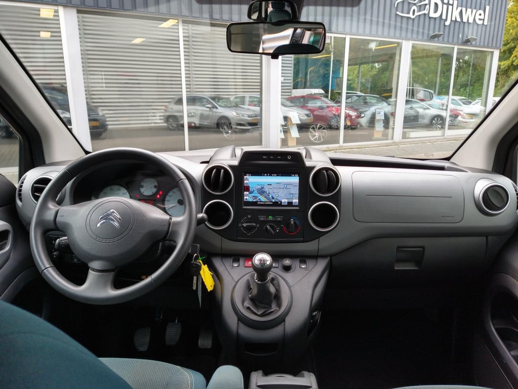 Citroen Berlingo multispace feel 110 nav/cam/park/trekhaak