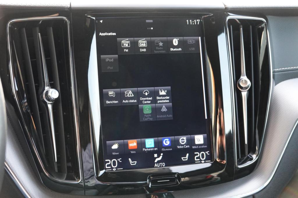 Volvo XC60 2.0 b5 r-design