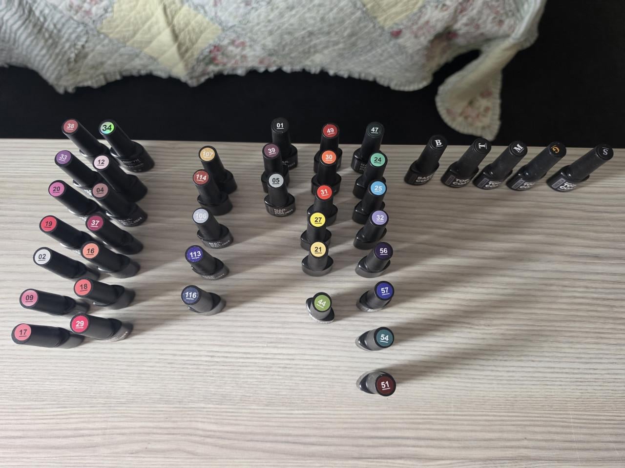 Heel veel nagelspullen gellakjes enz