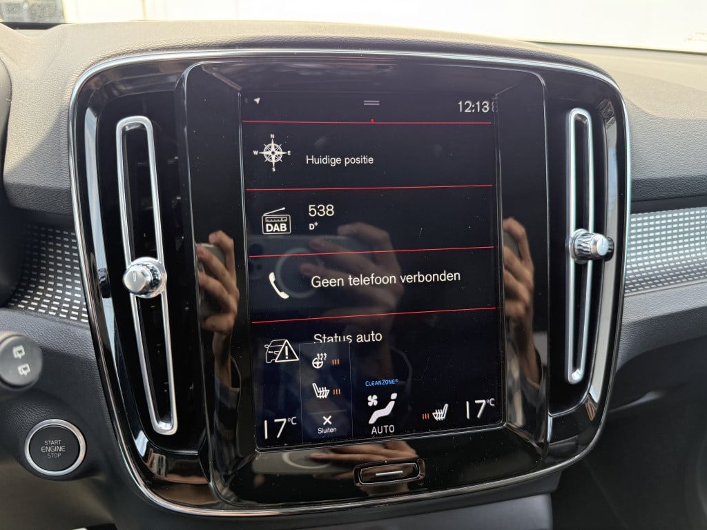 Volvo XC40 t5 262pk recharge r-design | panodak| adap.cruise| 360camera| el