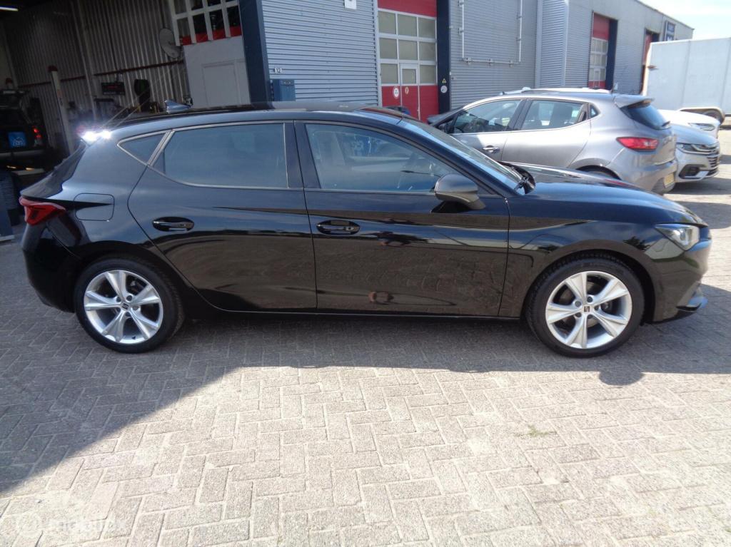 Seat Leon 1.0 tsi fr/airco/lm velgen/carplay/pdc/1 st eig/slechts 50000km