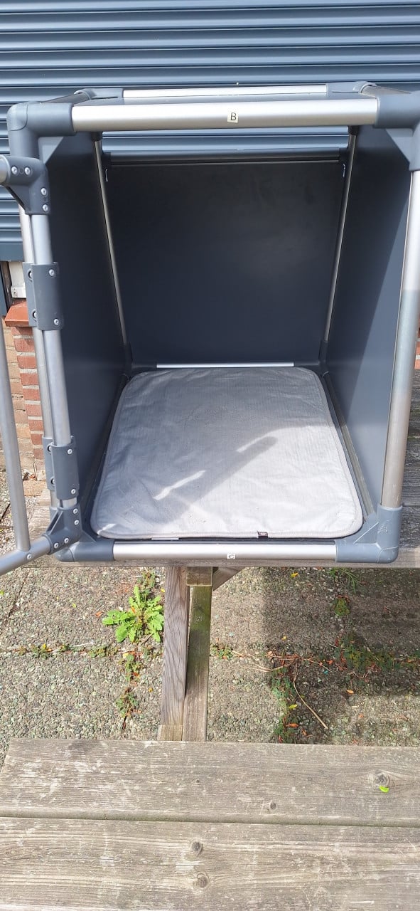 Trixie transportbox M ( autobench)