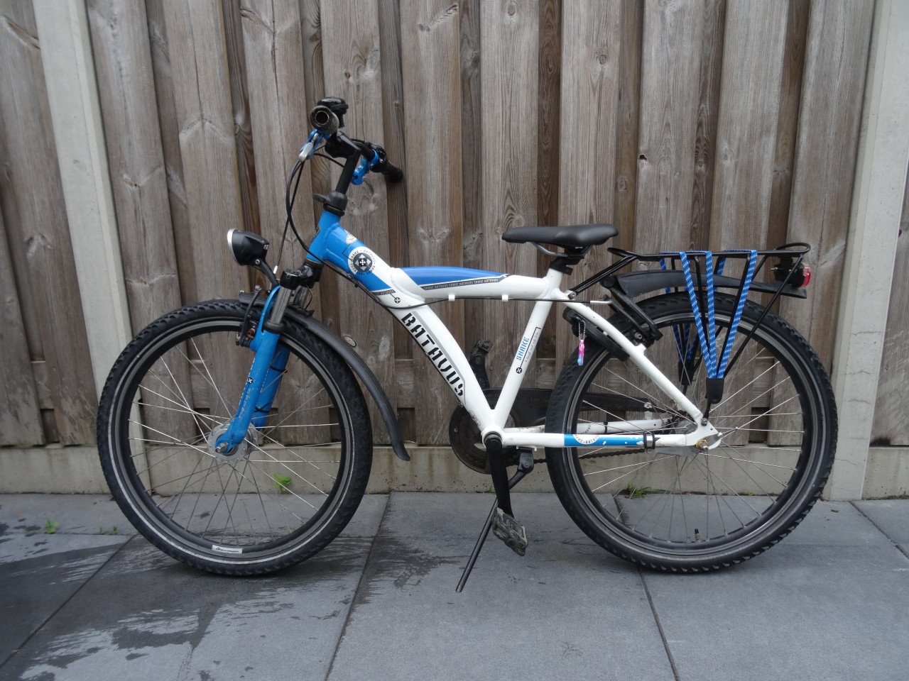 Batavus Snake 24 inch jongensfiets 3 versnellingen