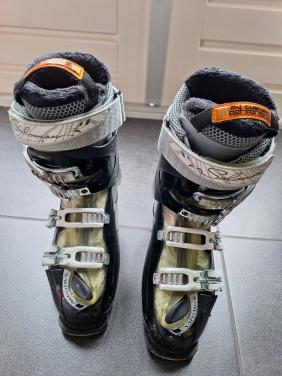 Salomon skischoenen maat 25/25,5