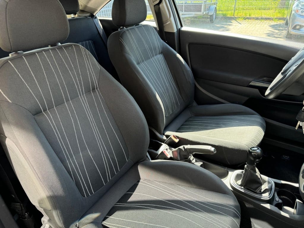 Opel Corsa 1.4-16v enjoy