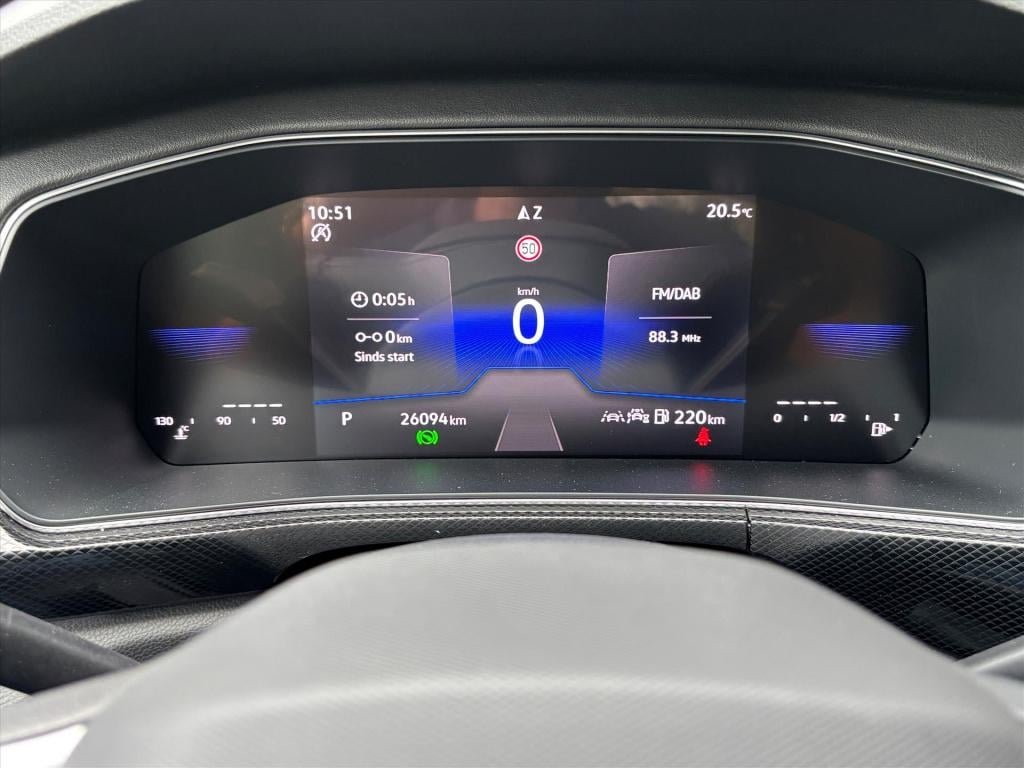 Volkswagen T-cross 1.5 tsi 150pk dsg-7 r-line| trekhaak|navi| |camera| led 
