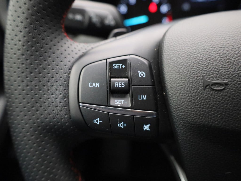Ford Focus st-line | automaat | cruise control | climate control | winterpa