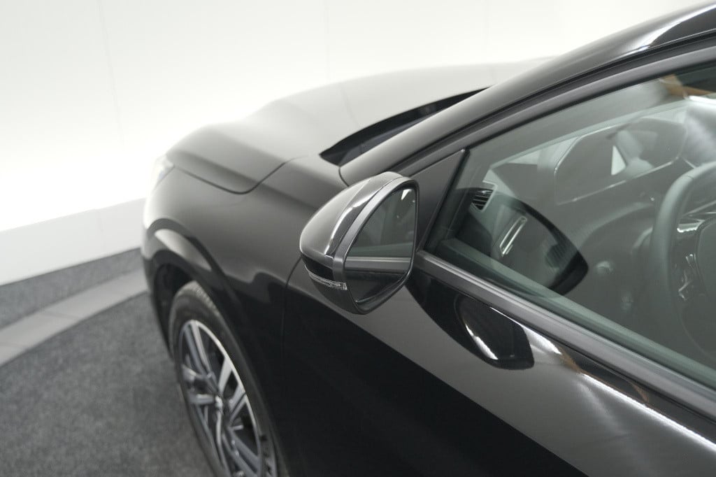 Peugeot 208 puretech 100 allure pack | camera | adaptieve cruise control | 