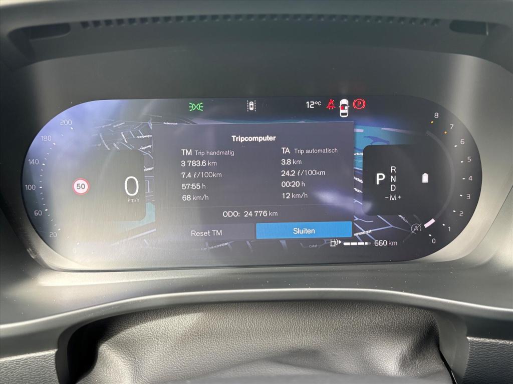 Volvo XC40 2.0 b4 b4 plus dark|stuur-stoel voorruitverwarm|blis| trekhaak| 