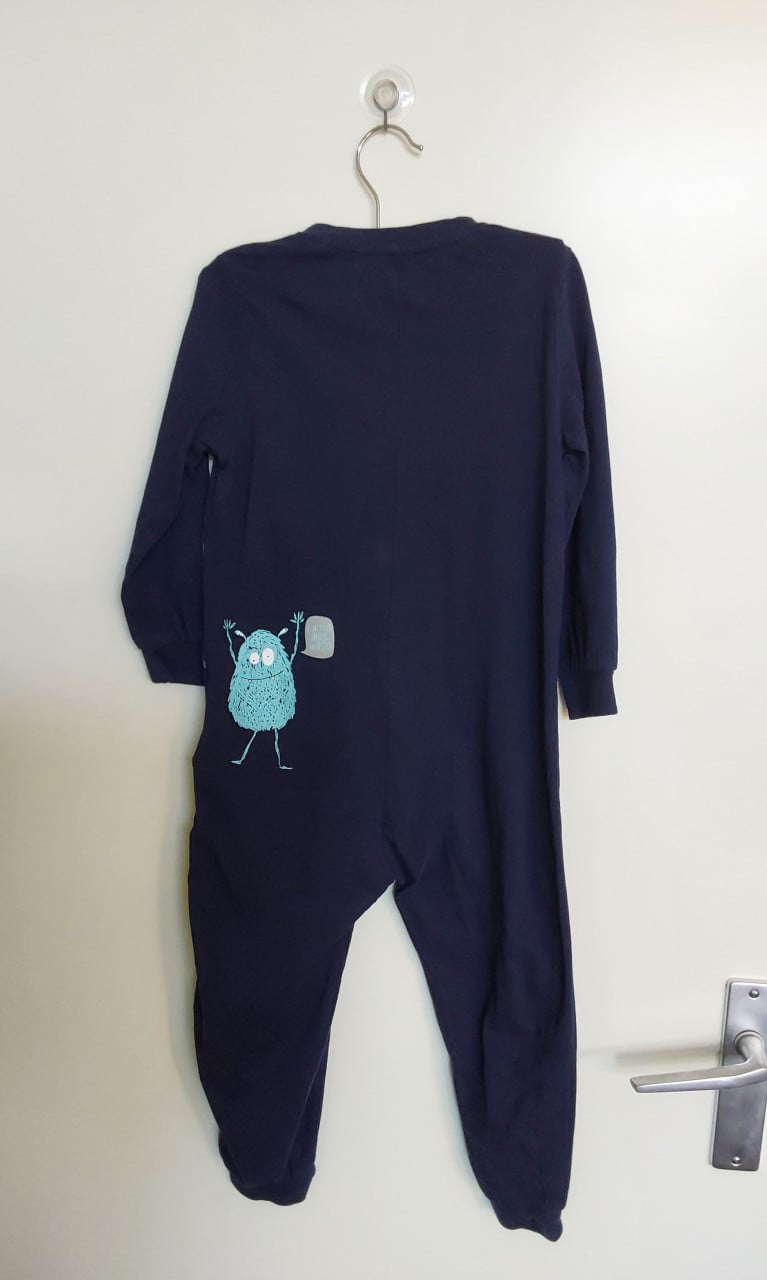 Donkerblauwe onesie van het merk Lupilu(Lidl) in maat 98/104