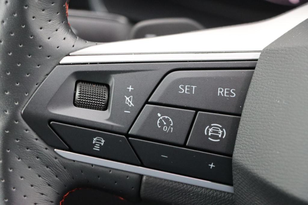Seat Leon 1.4 tsi ehybrid phev fr business intense 204pk dsg6