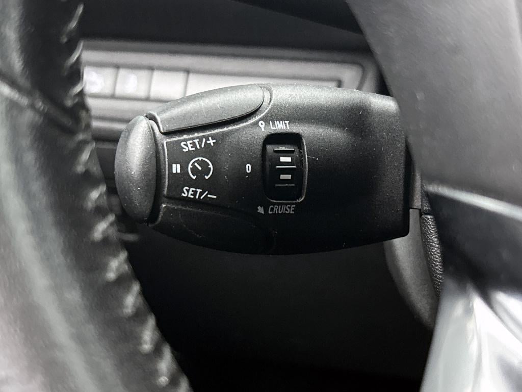 Peugeot 2008 82 pk active | rijklaar | panoramadak | lm velgen | navigatie 