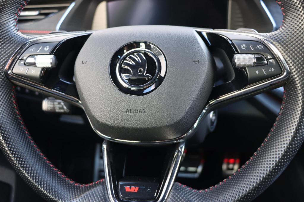 Skoda Octavia combi 2.0 tsi rs 245pk dsg7