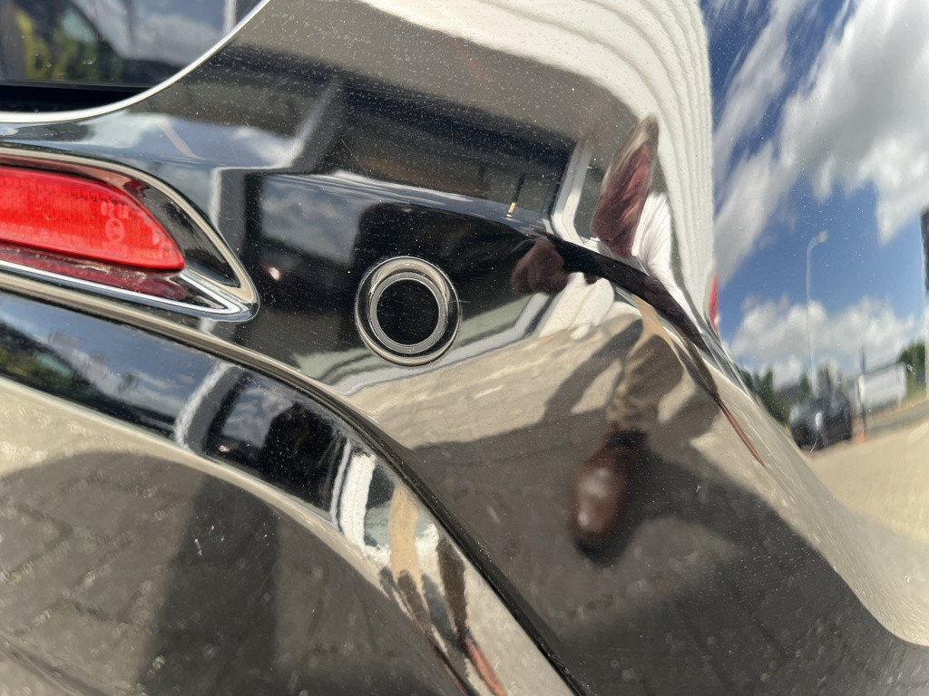 Toyota Rav4 | net binnen | 2.5 hybrid awd black edition.