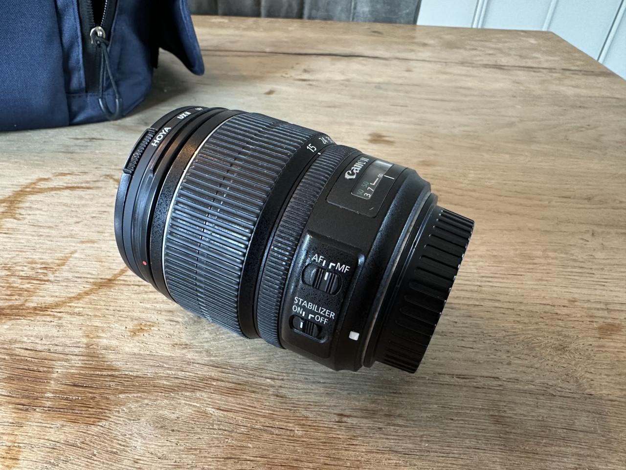 Canon EF-S 15-85mm f/3.5-5.6 IS USM