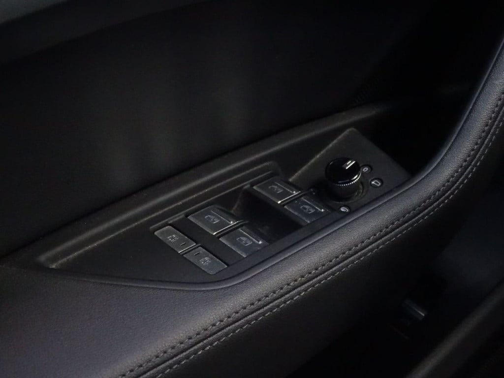 Audi E-tron e-tron 50 quattro launch edition plus 71 kwh 313pk
