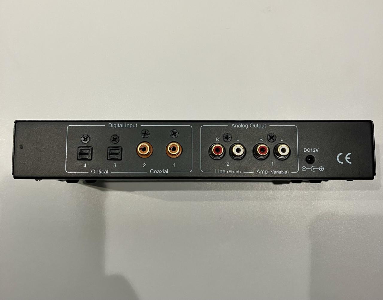 Te koop Audio Digitale naar Analoge omvormer Merk Beresford TC-7510 MK6