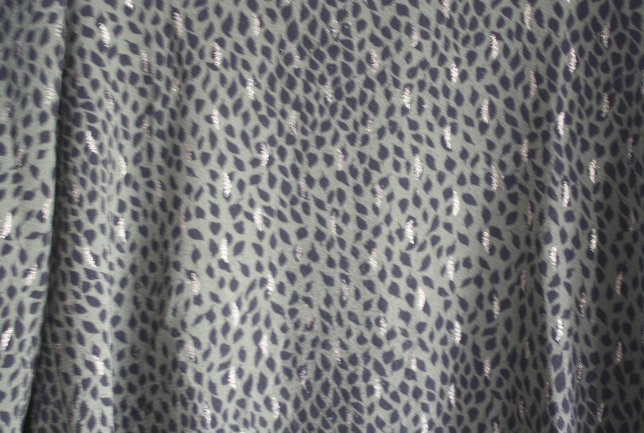 Shirt blouse   blaadjes motief maat 36