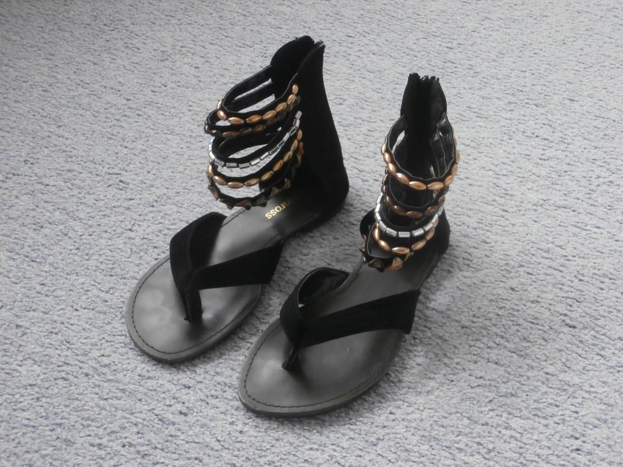 Nieuwe Dames Sandalen Maat 38   Nieuwprijs € 39,95   Nu voor: € 9,95