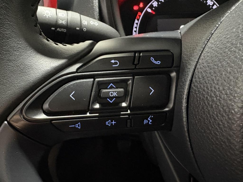 Toyota Aygo x 1.0 vvt-i mt play | camera | apple carplay |