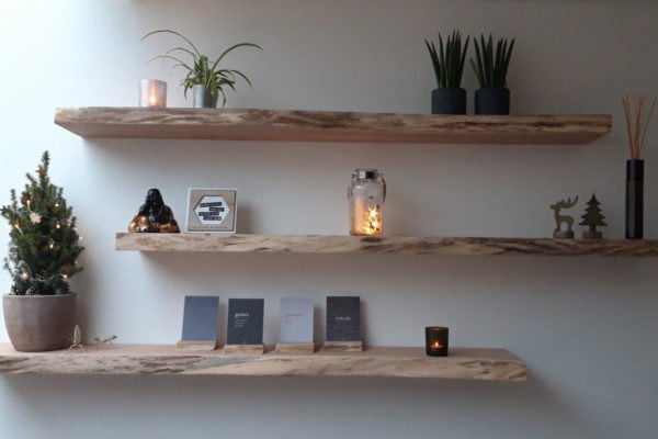 Boomstam wandplanken vensterbanken live edge