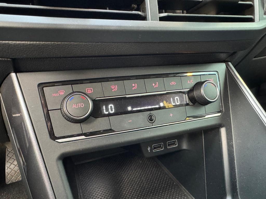 Volkswagen Polo 1.0 tsi highline