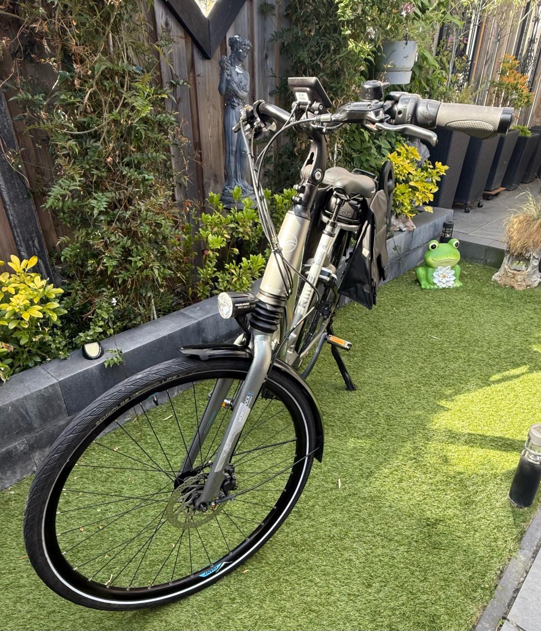 Electrische damesfiets Giant met Yamaha middenmotor