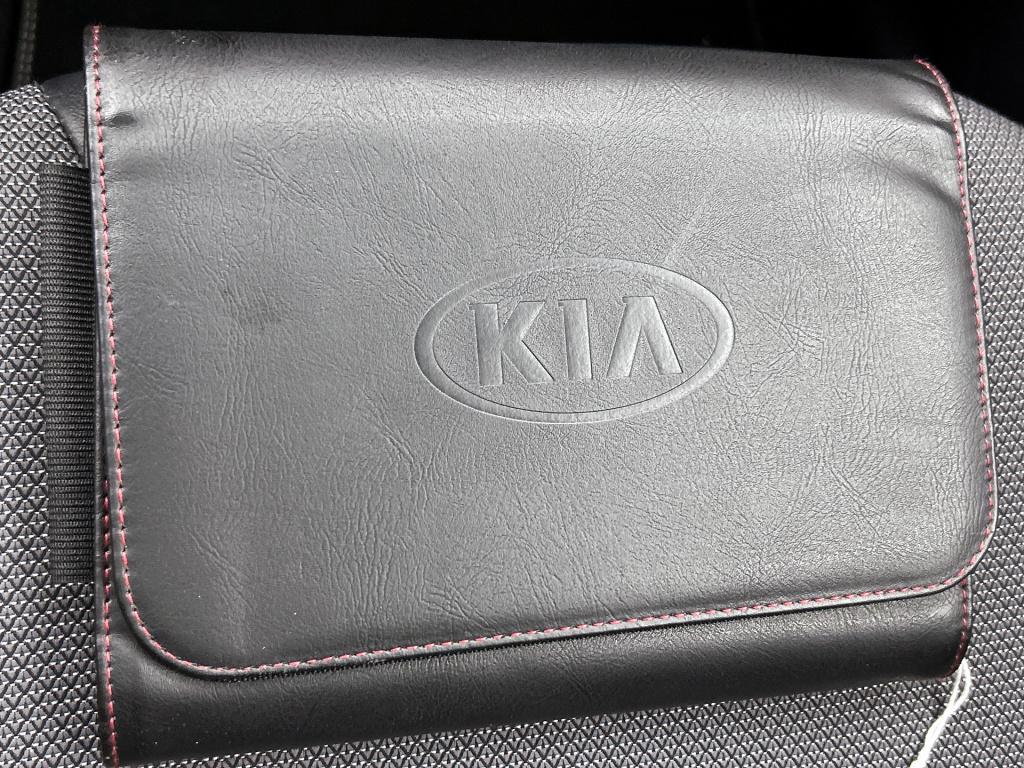 Kia E-niro dynamicplusline 64 kwh | schuifdak | stoelverwarming | navigatie