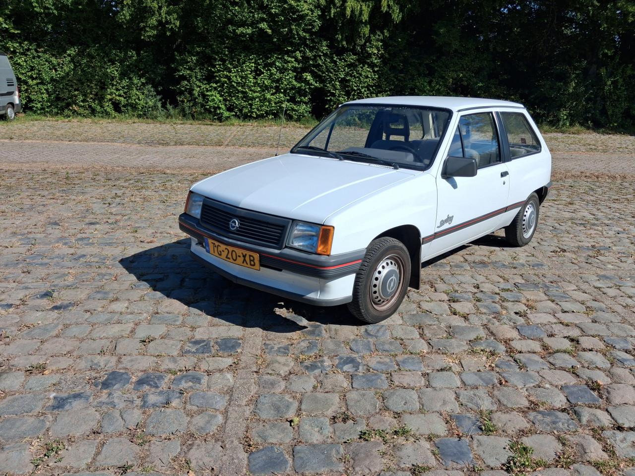 ORIGINELE OPEL CORSA 1988