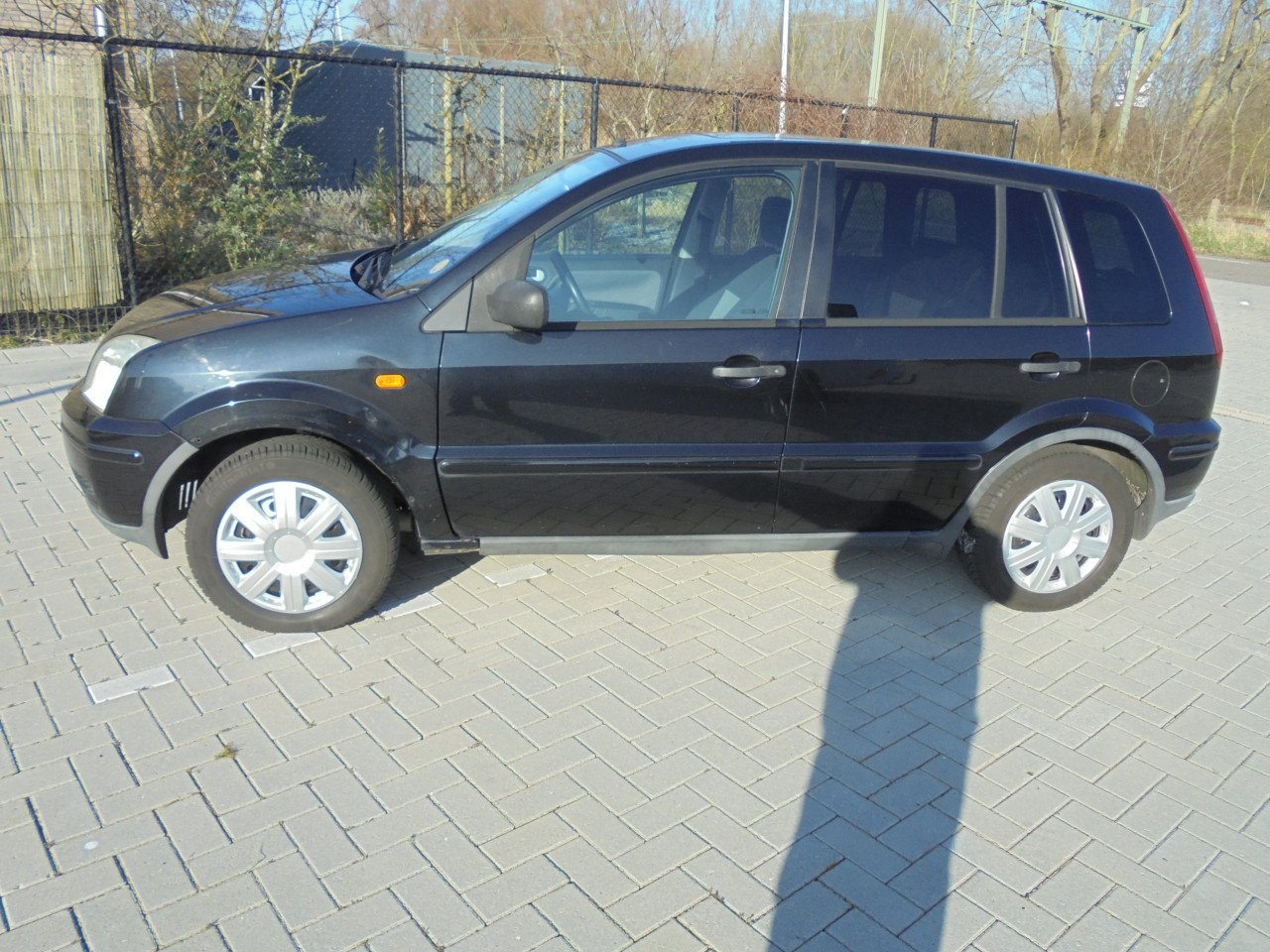 Fusion 1.6-16V Ghia leuke auto vol jaar Apk slechts €1395