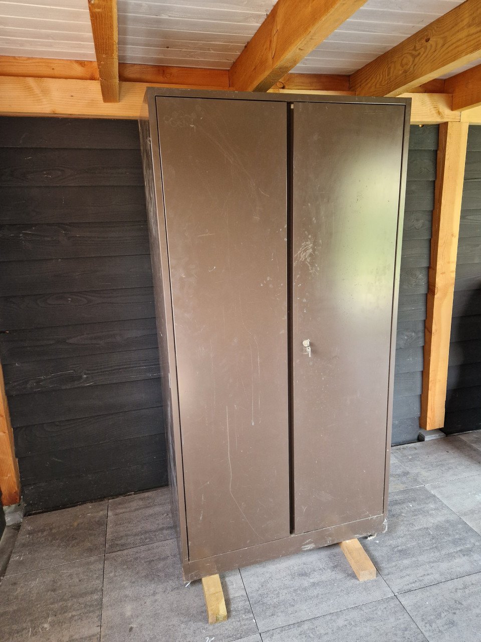 Metalen kast