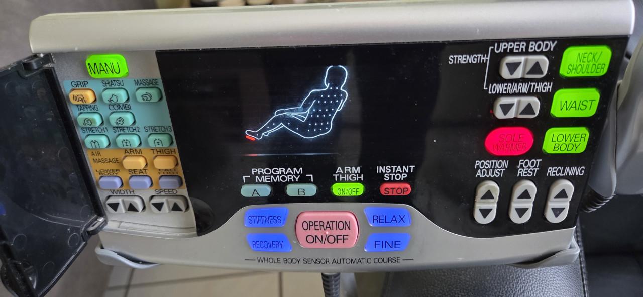 Sanyo Alpha Wellness DR2030 massagefaueteuil