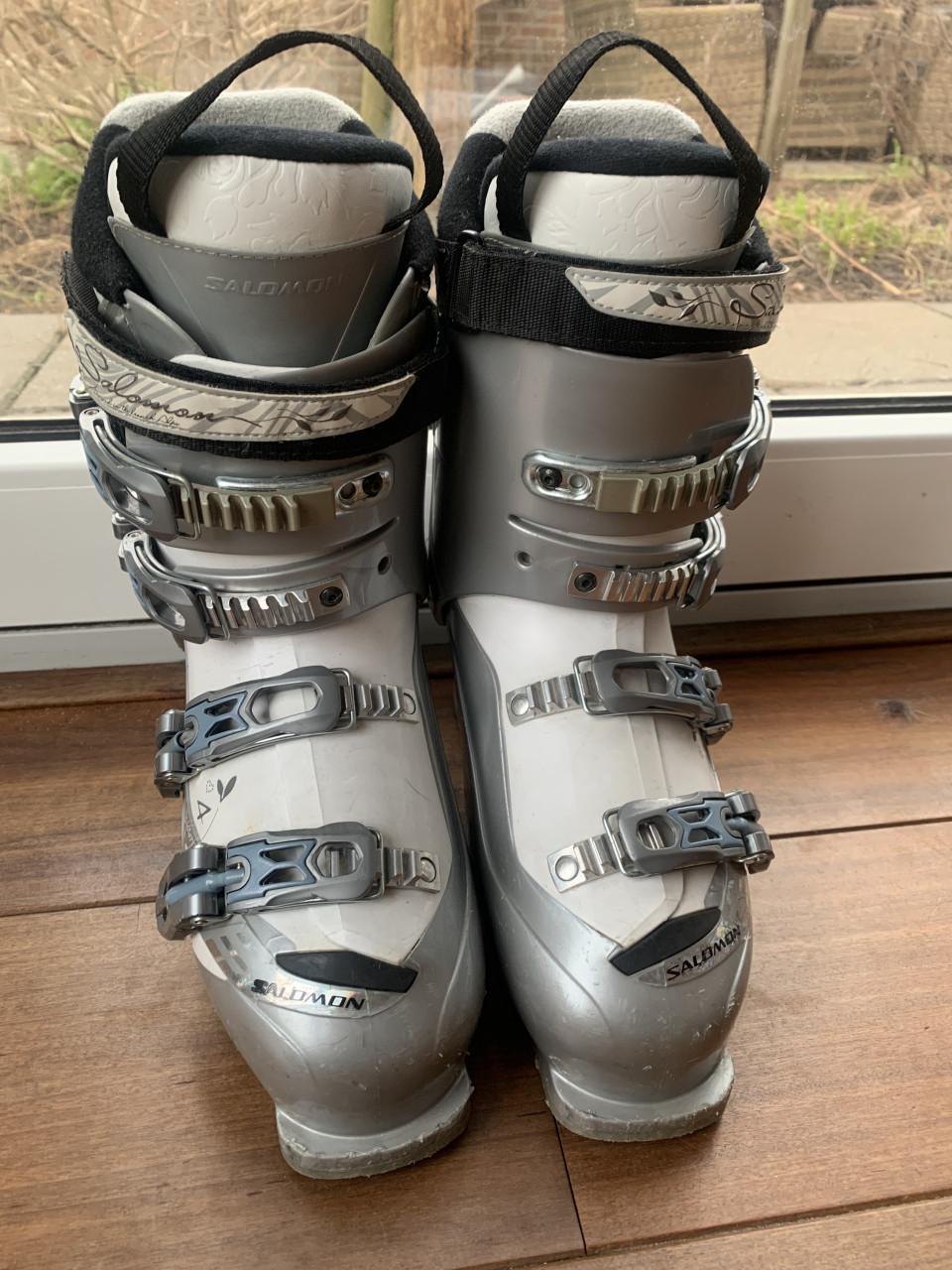 Dames Skischoenen salomon maat 26, 39 / 40