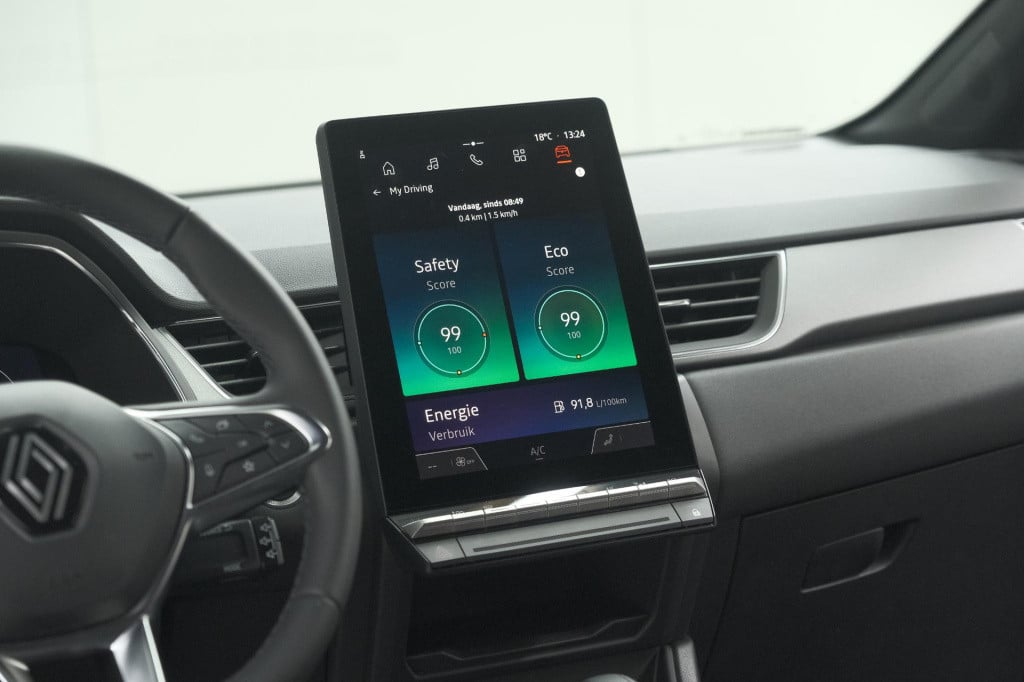 Renault Captur mild hybrid 160 edc techno | camera | navigatie | apple carp