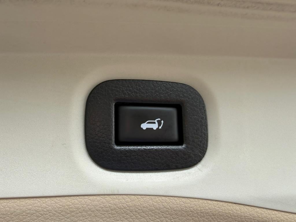Nissan X-Trail 1.6 dig-t tekna