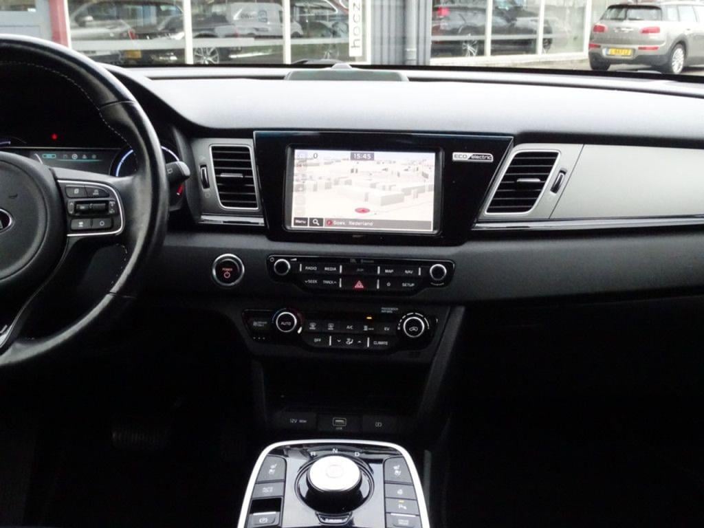 Kia E-niro executiveline 64 kwh incl. btw | led | stoelkoeling-en verwarmin