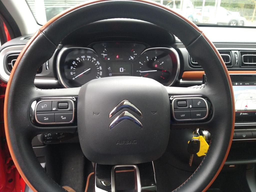 Citroen C3 1.2 shine 110 pano/nav/cam/lmv