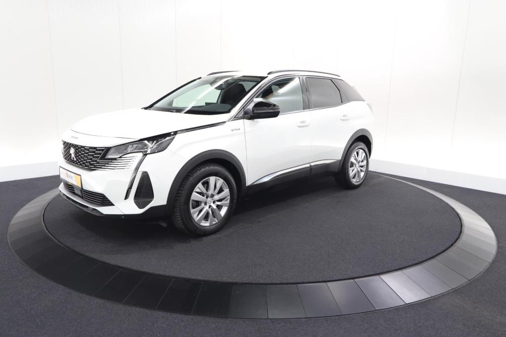 Peugeot 3008 puretech 130 eat8 style | camera | parkeersensoren | navigatie