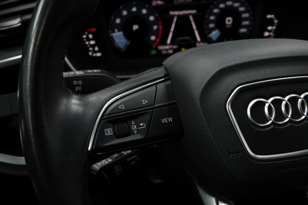 Audi Q3 35 tfsi | acc | carplay | pdc |