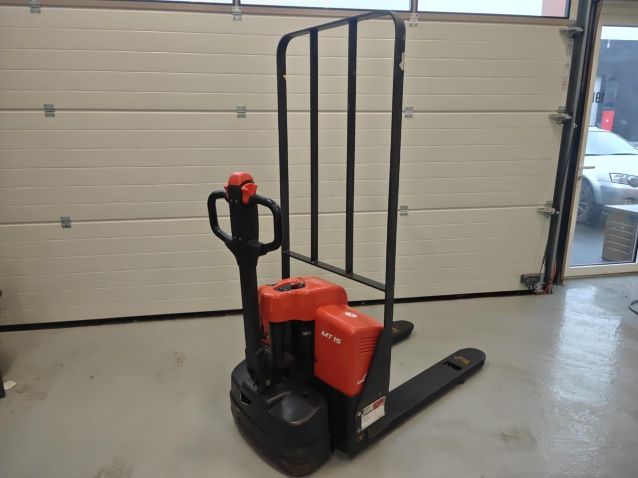 Palletwagen linde mt15