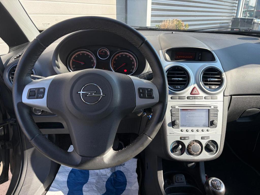 Opel Corsa 1.2-16v anniversary edition