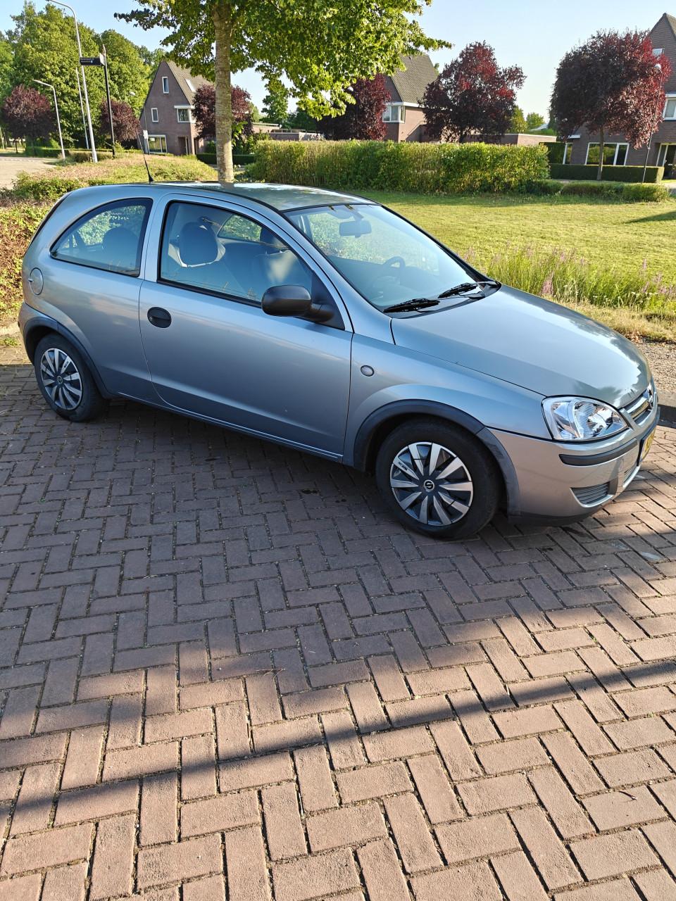Opel Corsa C  1.2 16v 2005