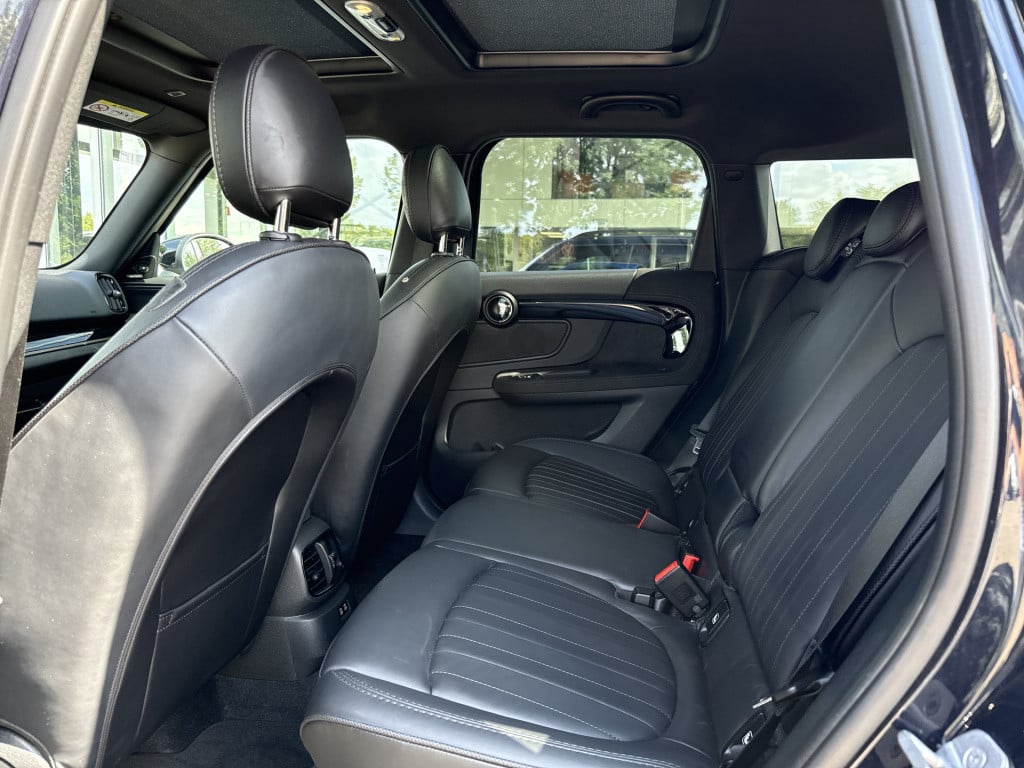 Mini Countryman mini 2.0 cooper s e all4 jcw | nl-auto | 1e eig | btw | pan