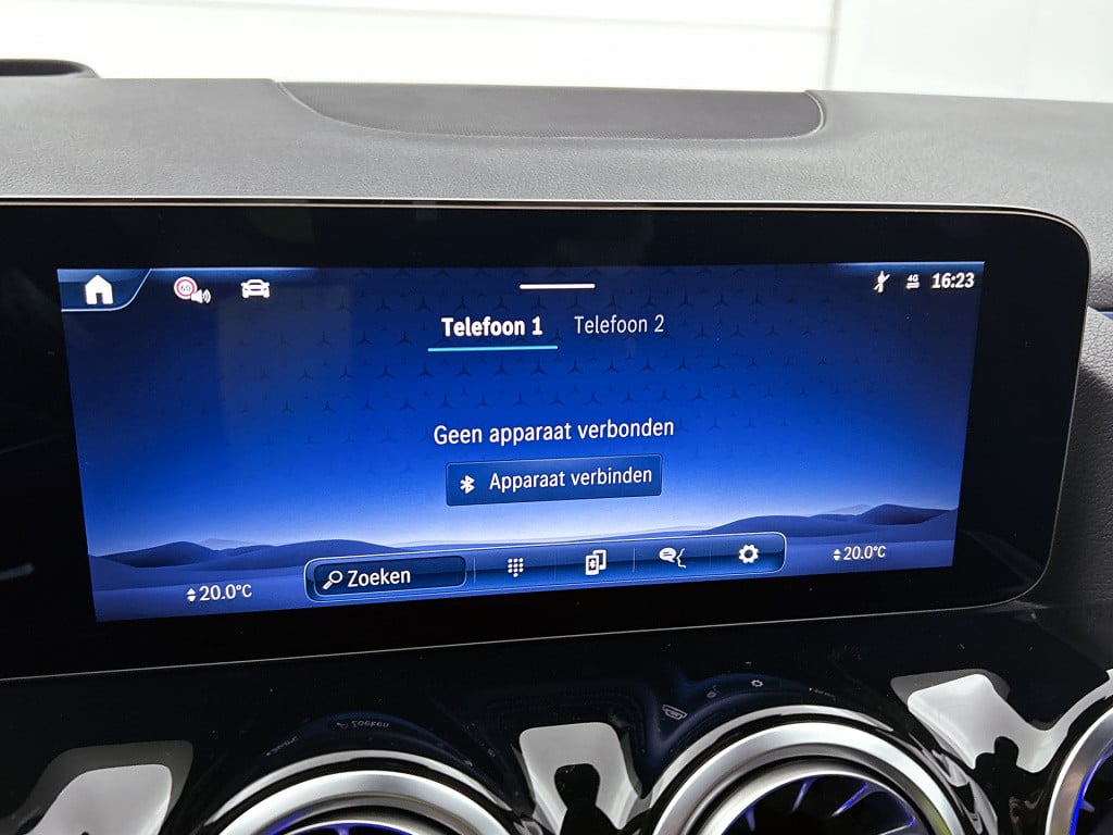 Mercedes-Benz Gla-klasse 250 e business solution amg | premium plus pakket 