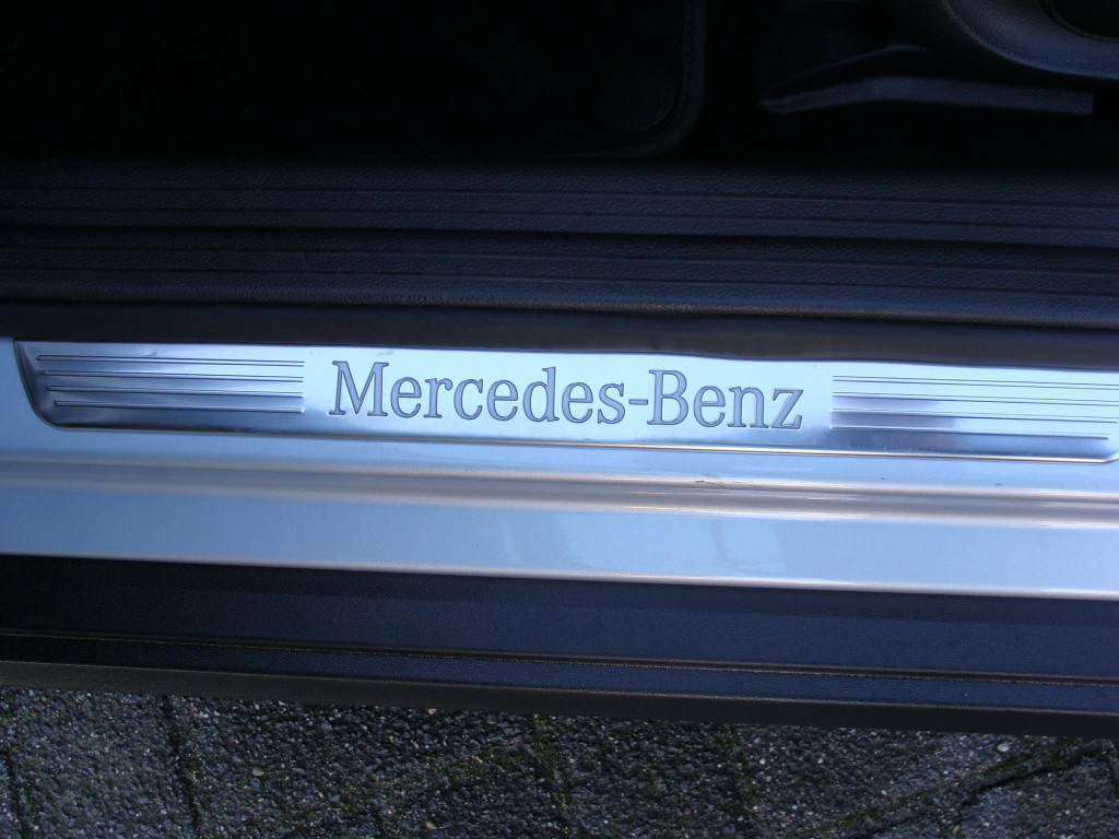 Mercedes-Benz Gla-klasse 180 premium urban