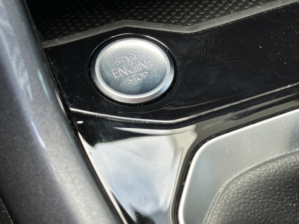 Volkswagen T-roc 1.5 tsi 150pk dsg style | dode hoek | camera | keyless | e