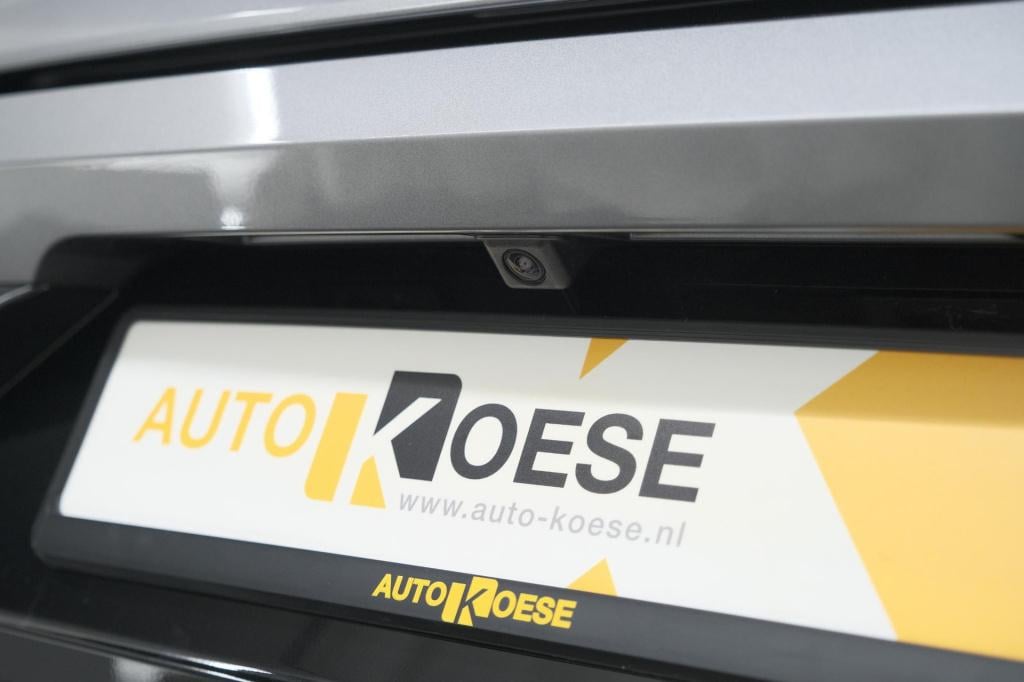 Renault Rafale 1.2 e-tech 4x4 plug-in hybrid 300 atelier alpine | panoramad
